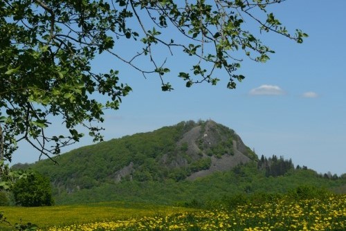 Milseburg - der markante Berg mit Gangolfskapelle und Keltenlehrpfad
